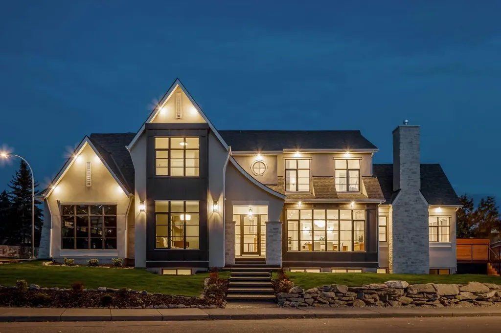 2920 Toronto Crescent NW Calgary AB T2N 3W2