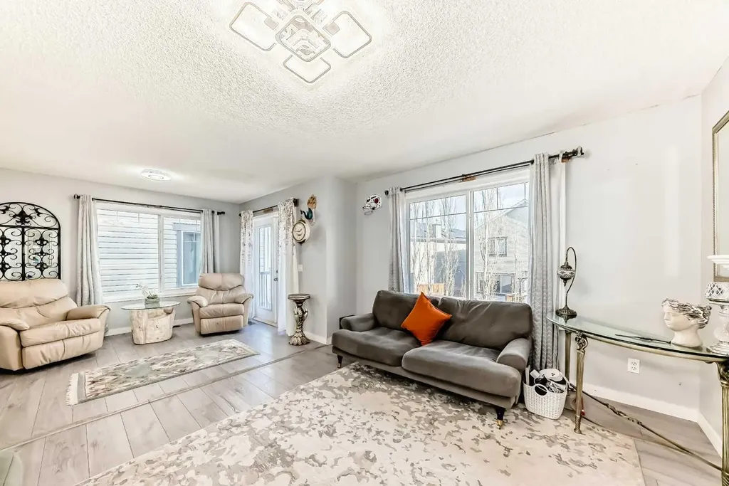 2384 Sagewood Gate SW Airdrie AB T4B 0K7