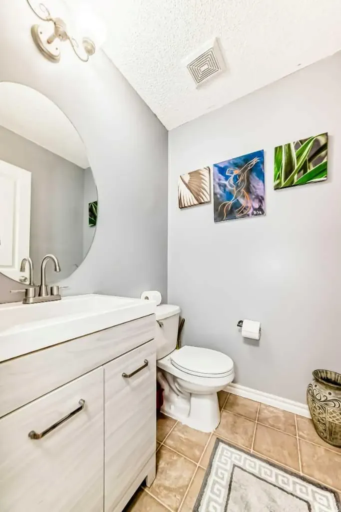 2384 Sagewood Gate SW Airdrie AB T4B 0K7