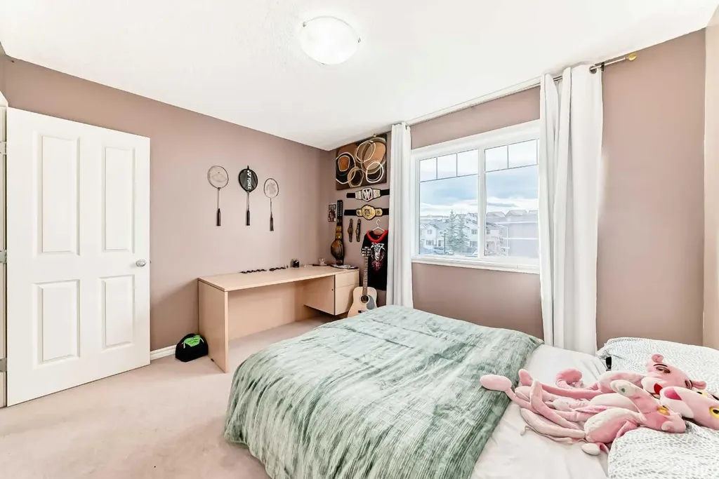 2384 Sagewood Gate SW Airdrie AB T4B 0K7