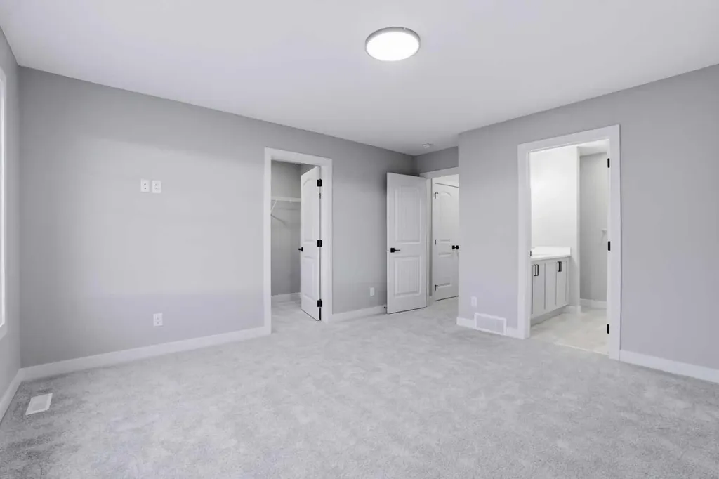 548 Bridgeport Street Chestermere AB T1X 3E6