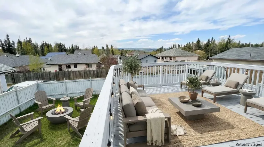 3126 Bradwell Street Hinton AB T7V 1S6