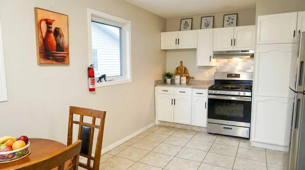 3126 Bradwell Street Hinton AB T7V 1S6