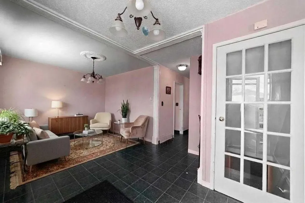 5037 54 Street Daysland AB T0B 1A0