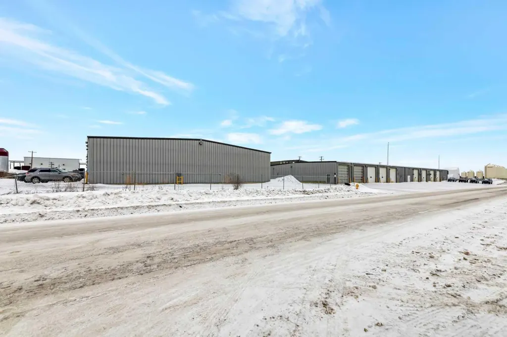 5202 65 Street Lloydminster AB T9V 2T3
