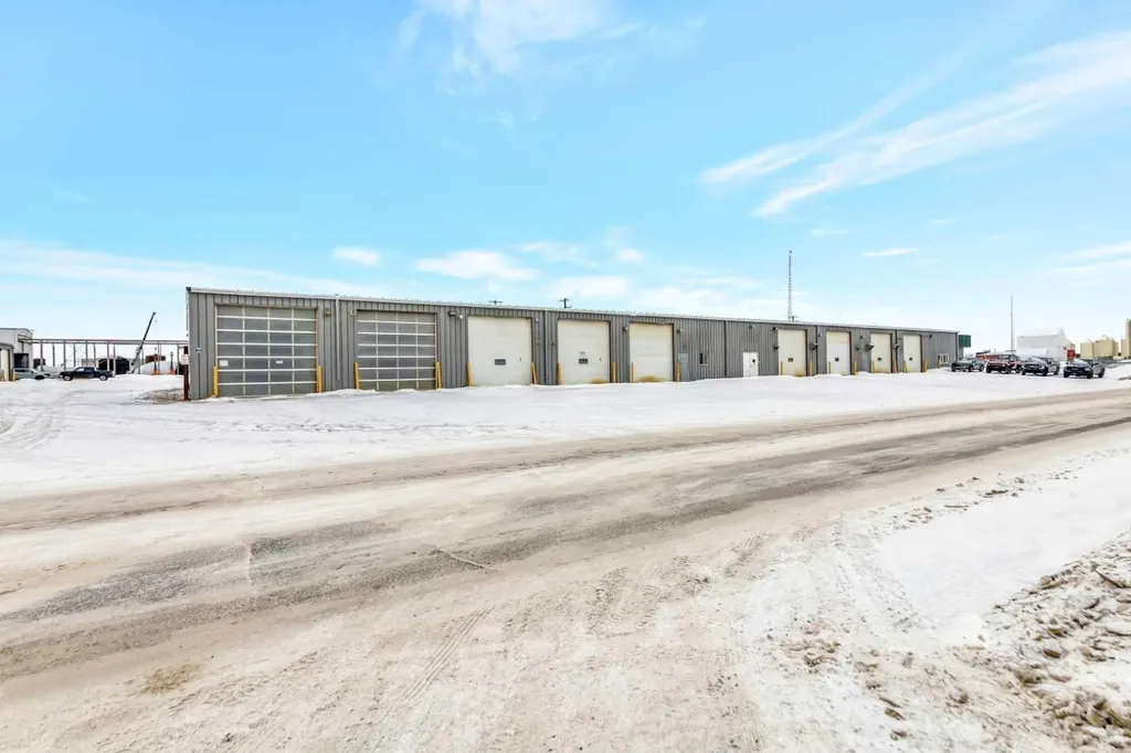5202 65 Street Lloydminster AB T9V 2T3