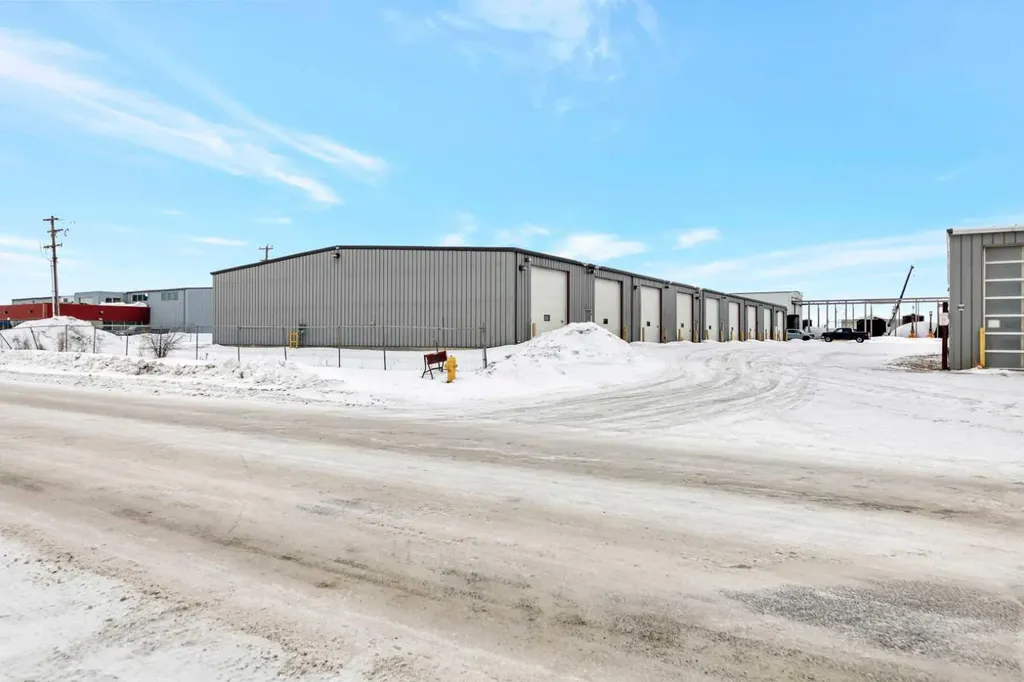 5202 65 Street Lloydminster AB T9V 2T3
