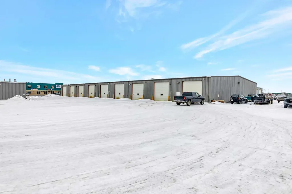 5202 65 Street Lloydminster AB T9V 2T3