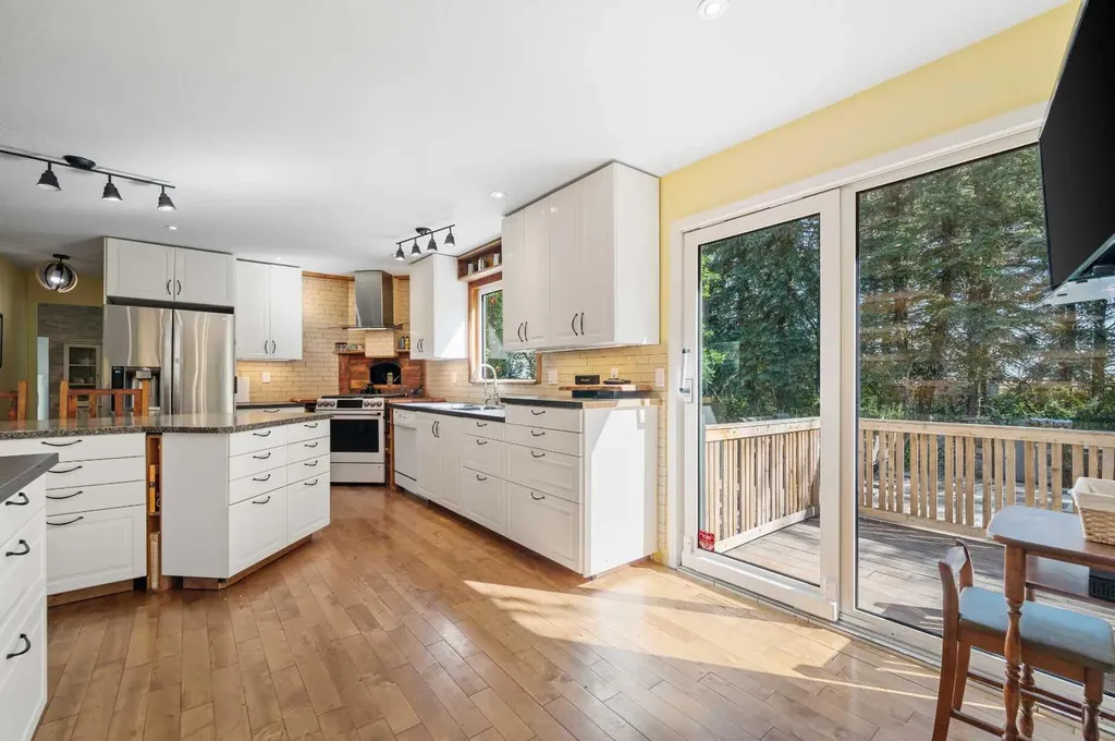243003 Boundary Road Rural Rocky View County AB T1X 2J7