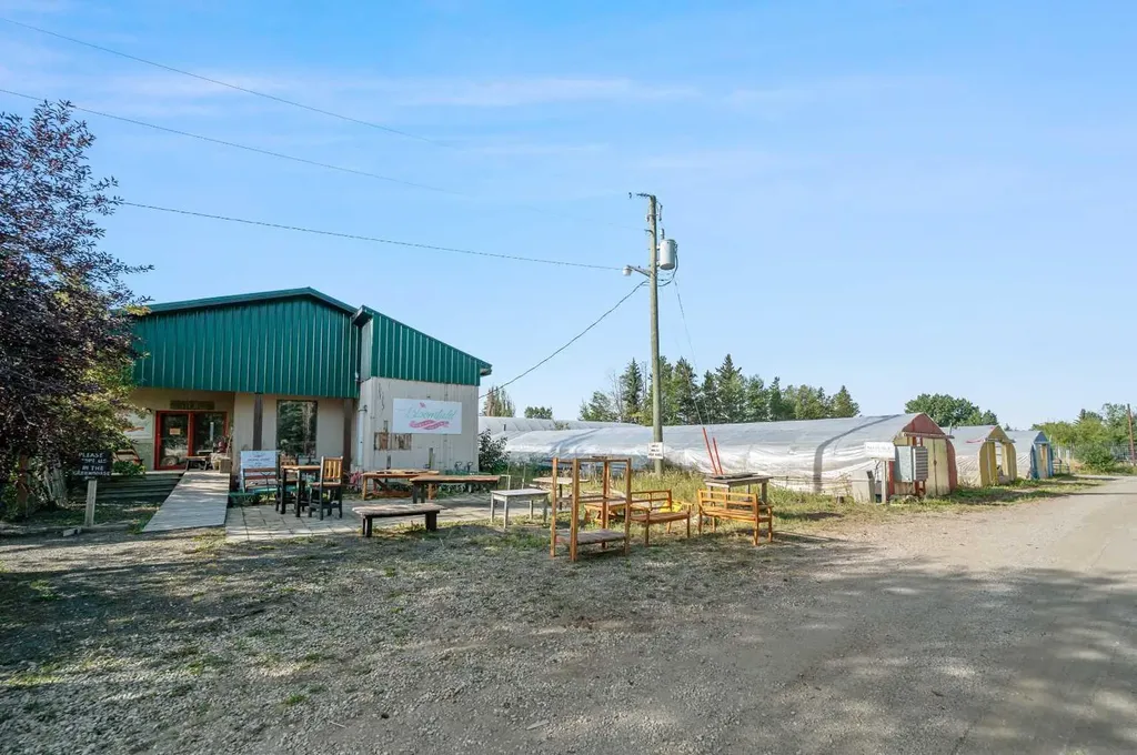 243003 Boundary Road Rural Rocky View County AB T1X 2J7