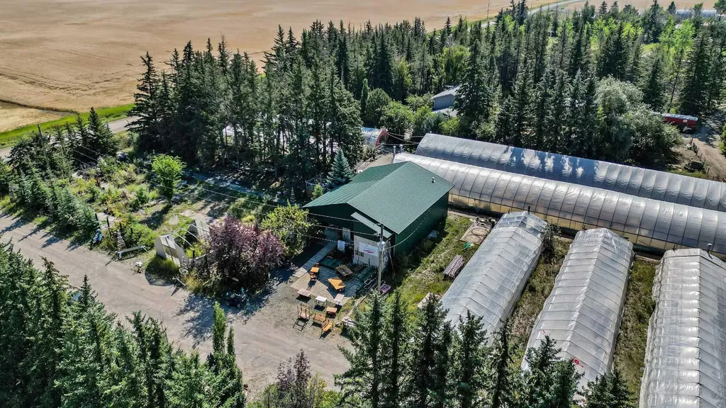 243003 Boundary Road Rural Rocky View County AB T1X 2J7
