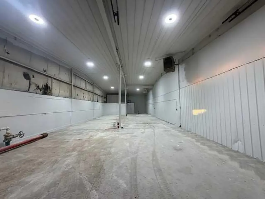 11037 92 Avenue Grande Prairie AB T8V 5W1
