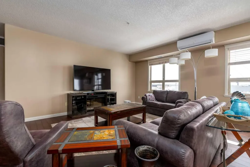 4102 69 Avenue Lloydminster AB T9V 2H9