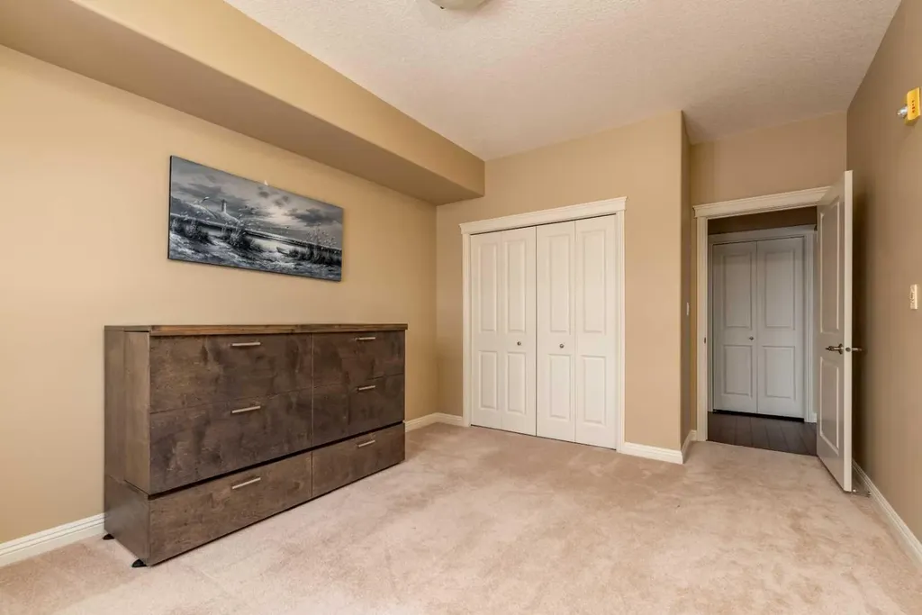 4102 69 Avenue Lloydminster AB T9V 2H9