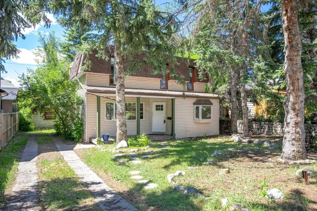 155 35 Street NW Calgary AB T2N 2Z2