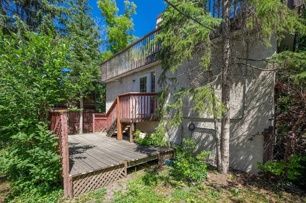 155 35 Street NW Calgary AB T2N 2Z2
