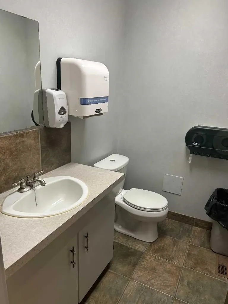 5125 50 Avenue Vermilion AB T9X 1A8