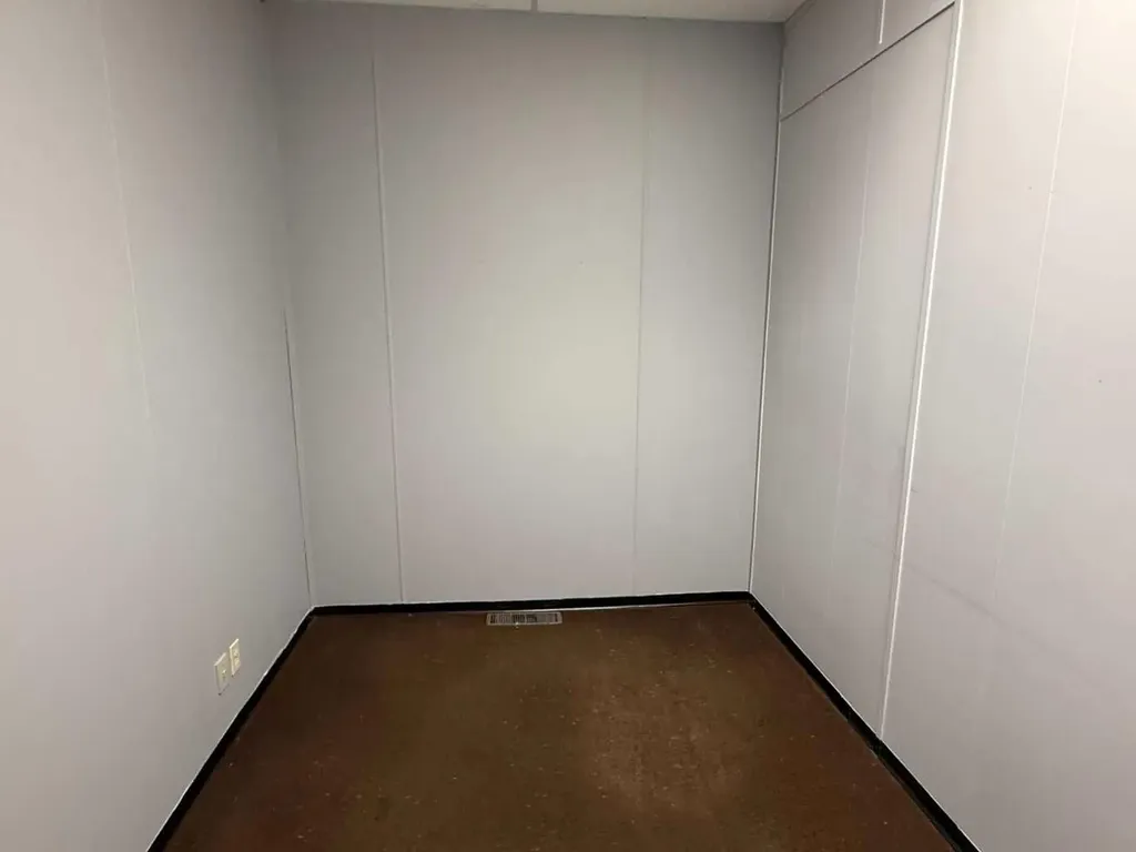 5125 50 Avenue Vermilion AB T9X 1A8