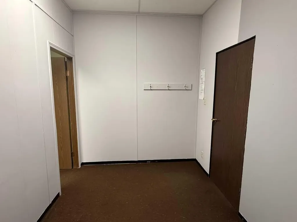 5125 50 Avenue Vermilion AB T9X 1A8