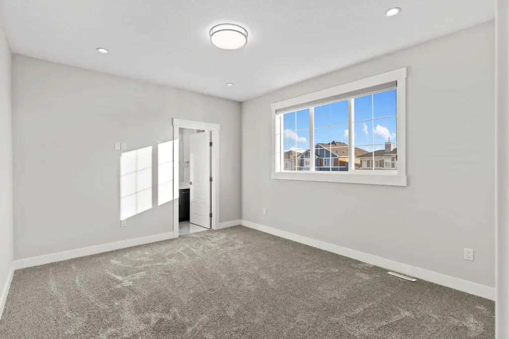 111 Kinniburgh Place Chestermere AB T1X 1Y2