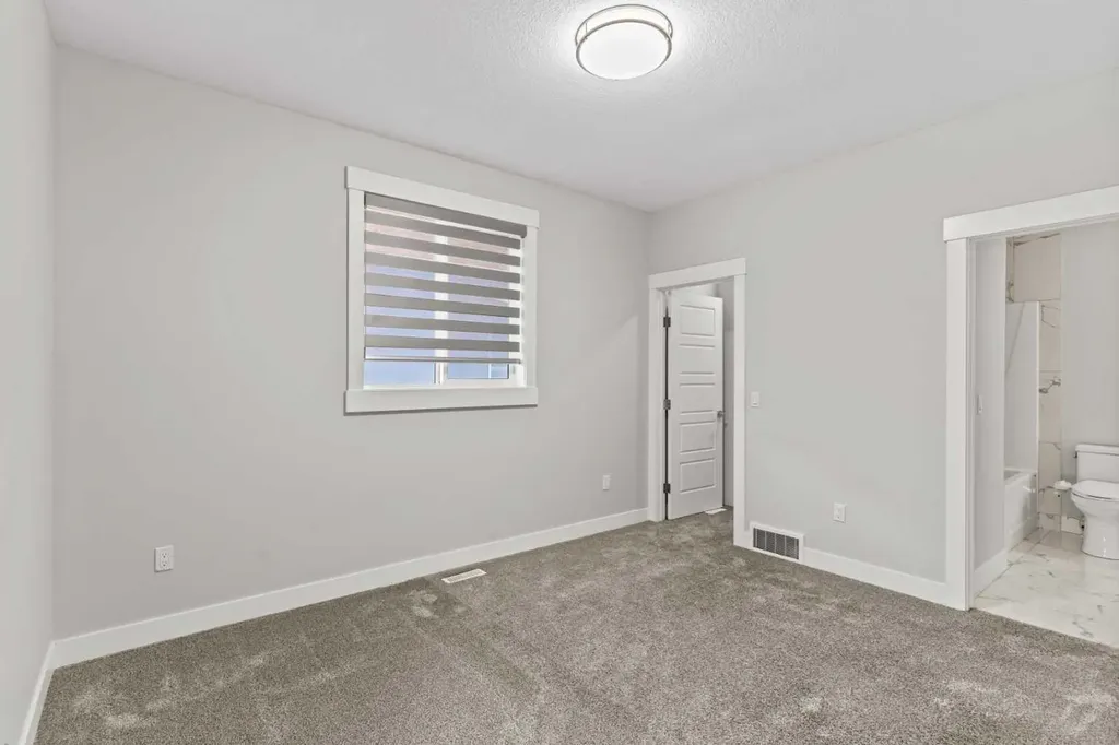 111 Kinniburgh Place Chestermere AB T1X 1Y2