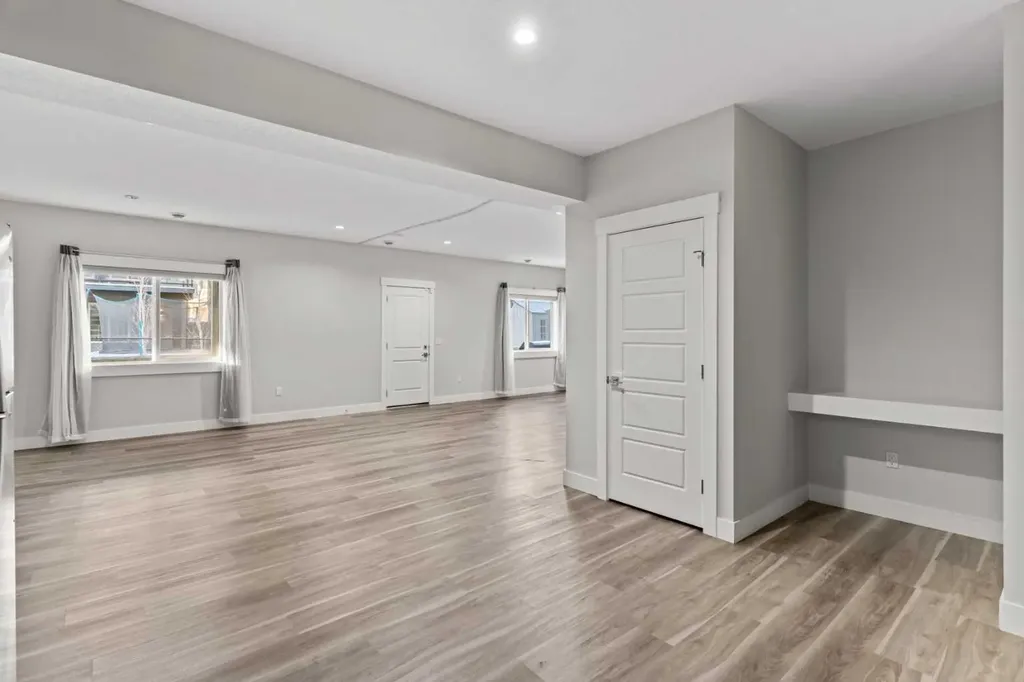 111 Kinniburgh Place Chestermere AB T1X 1Y2