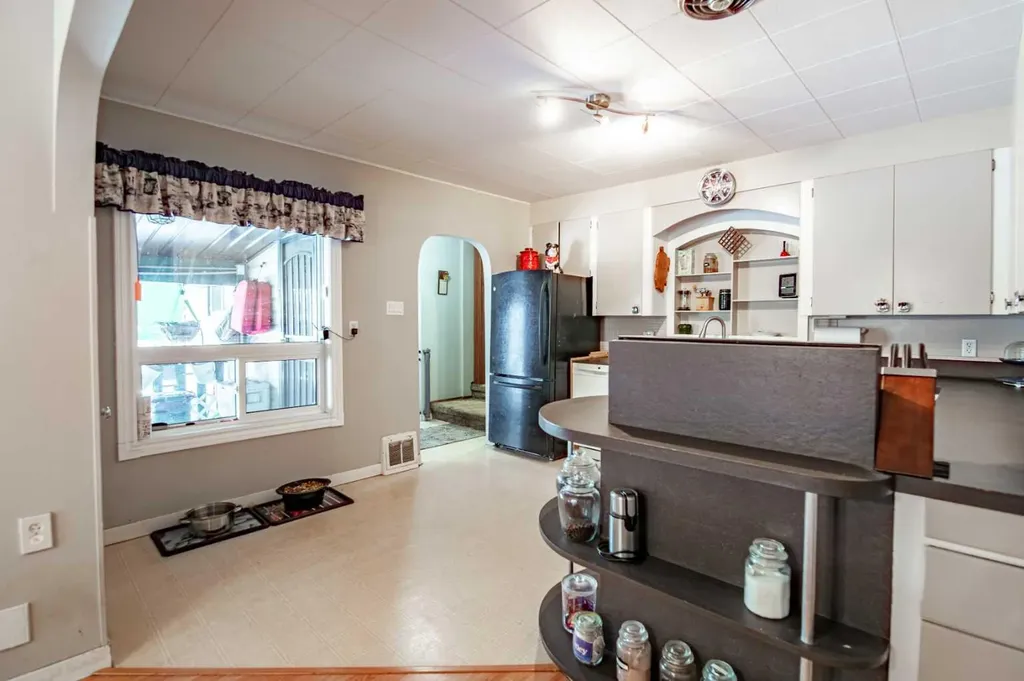 274052 Township Road 424 Rural Ponoka County AB T4J 1V9