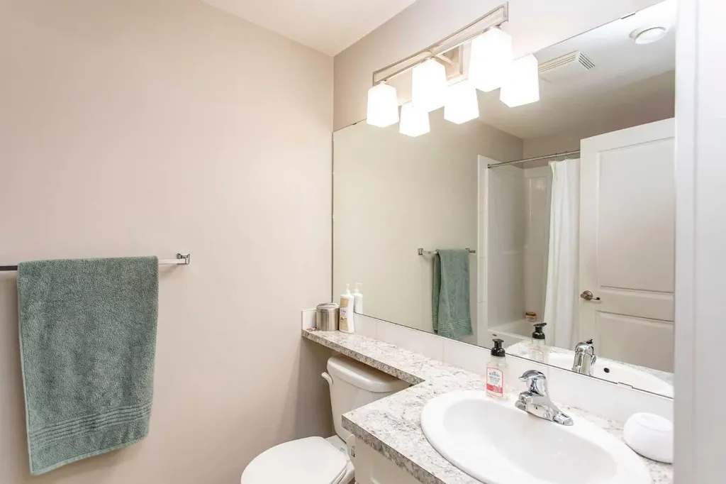 5300 Vista Trail Blackfalds AB T4M 0L8