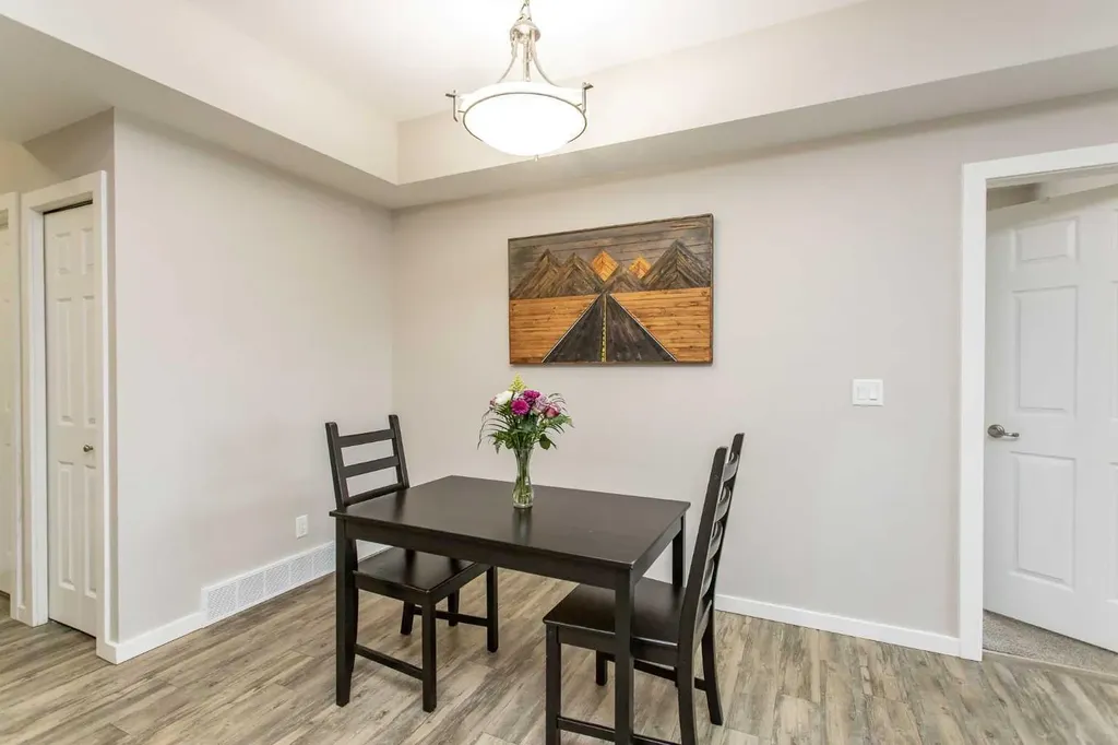 5300 Vista Trail Blackfalds AB T4M 0L8