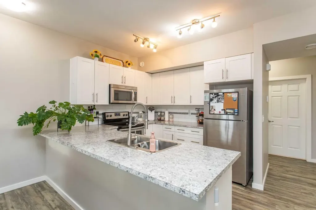 5300 Vista Trail Blackfalds AB T4M 0L8