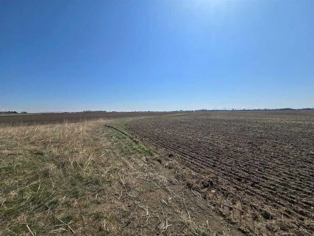4500 64 Avenue Taber AB T1G0A4