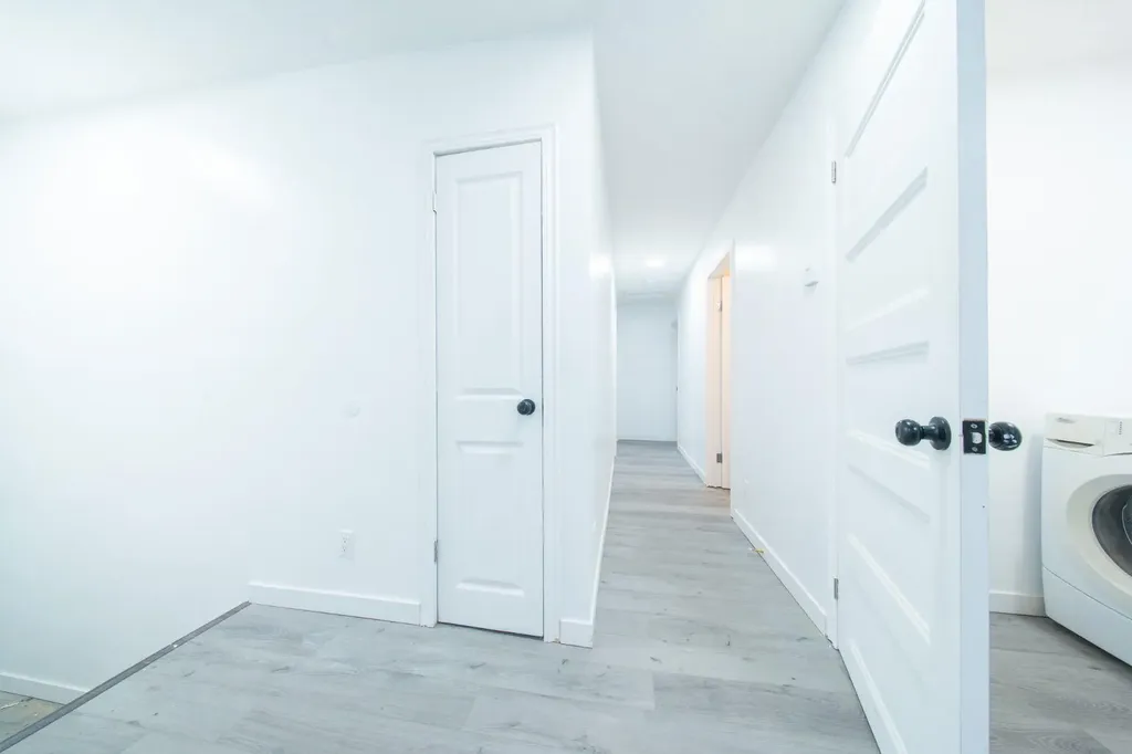 5402 54 Street Ponoka AB T4J1L9