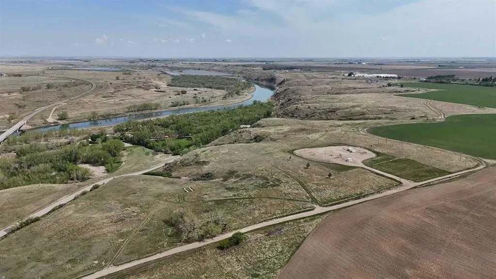 4500 64 Avenue Taber AB T1G0A4