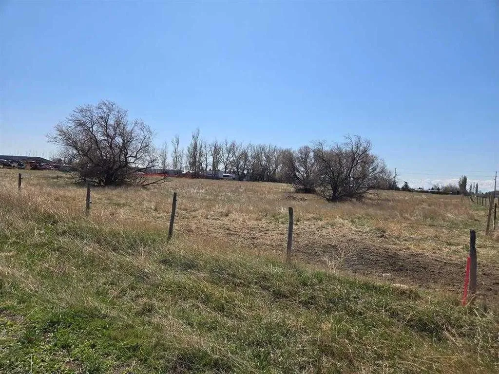 4500 64 Avenue Taber AB T1G0A4