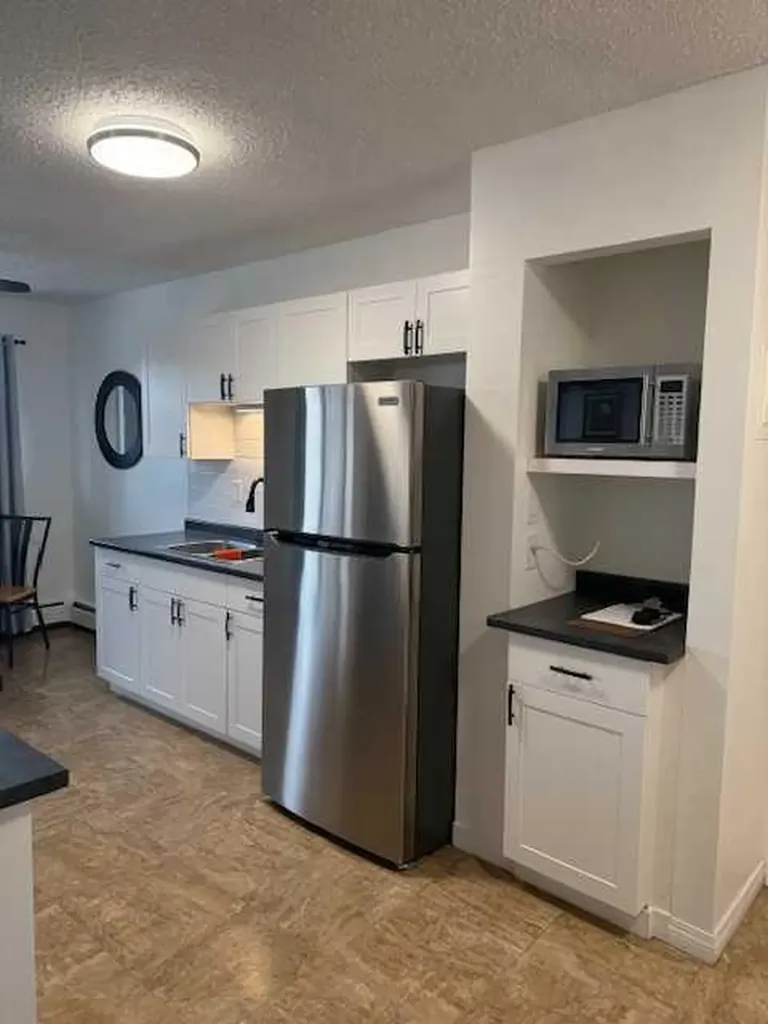 11114 Hoppe Avenue Grande Cache AB T0E 0Y0