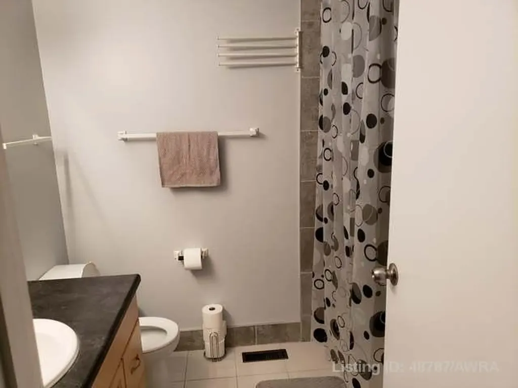 10850 98 Avenue Grande Cache AB T0E 0Y0