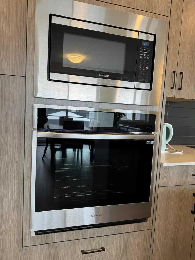 55 Lucas Way NW Calgary AB T3P 2C7