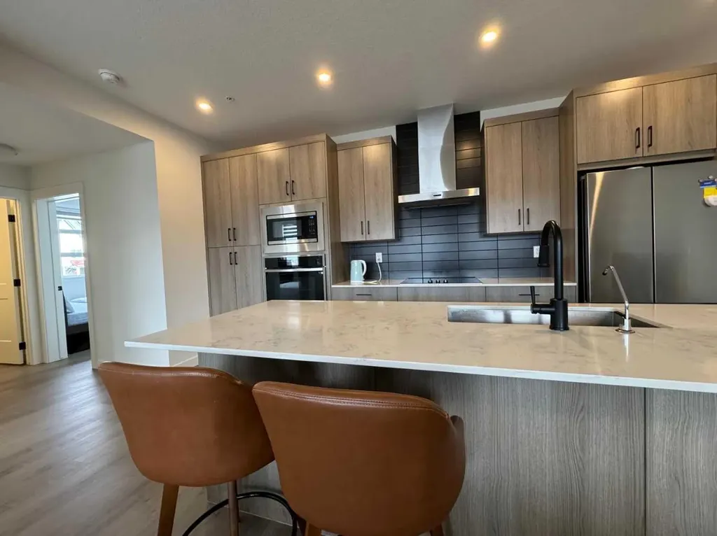 55 Lucas Way NW Calgary AB T3P 2C7