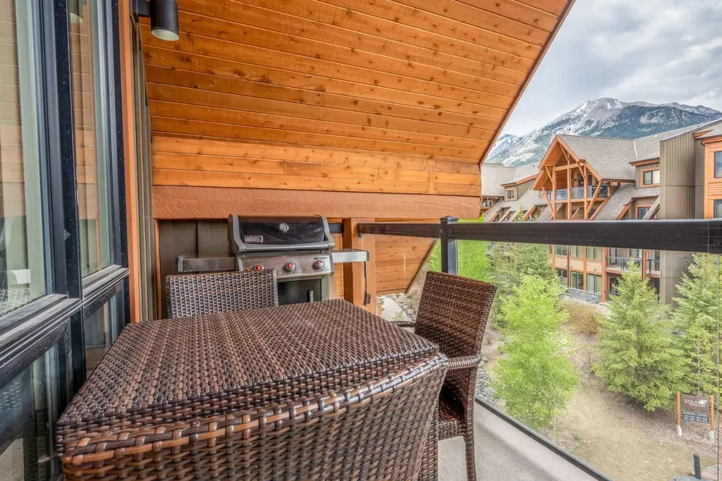 187 Kananaskis Way Canmore AB T1W 0A3