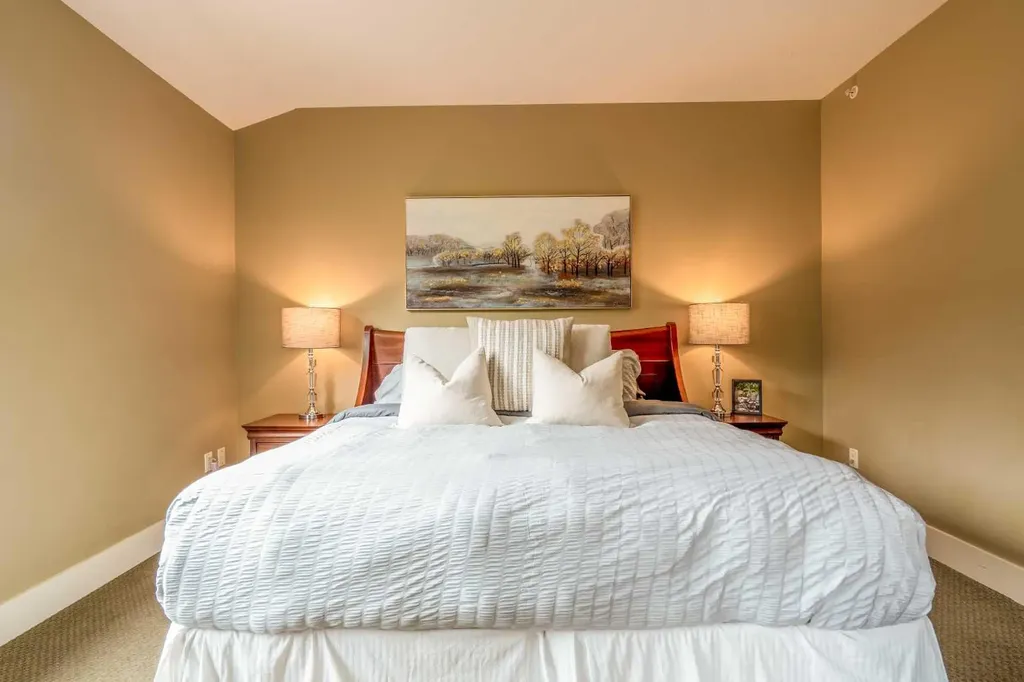 187 Kananaskis Way Canmore AB T1W 0A3