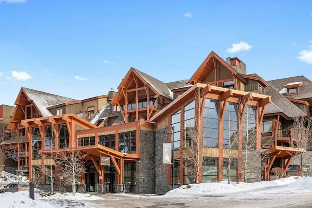 187 Kananaskis Way Canmore AB T1W 0A3