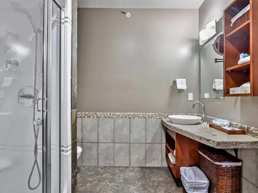 187 Kananaskis Way Canmore AB T1W 0A3