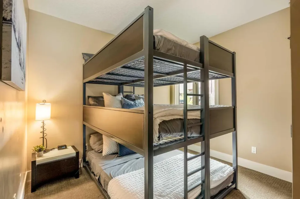 187 Kananaskis Way Canmore AB T1W 0A3