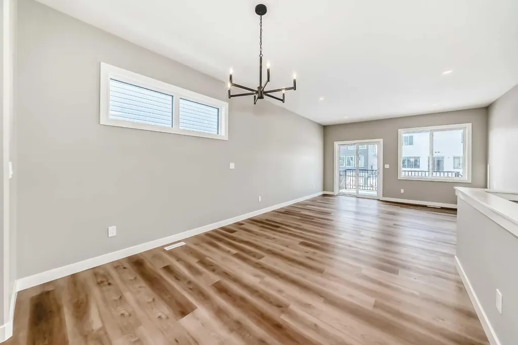 22 Tagish Avenue Red Deer AB T4P 0Y7