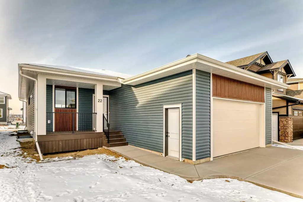 22 Tagish Avenue Red Deer AB T4P 0Y7