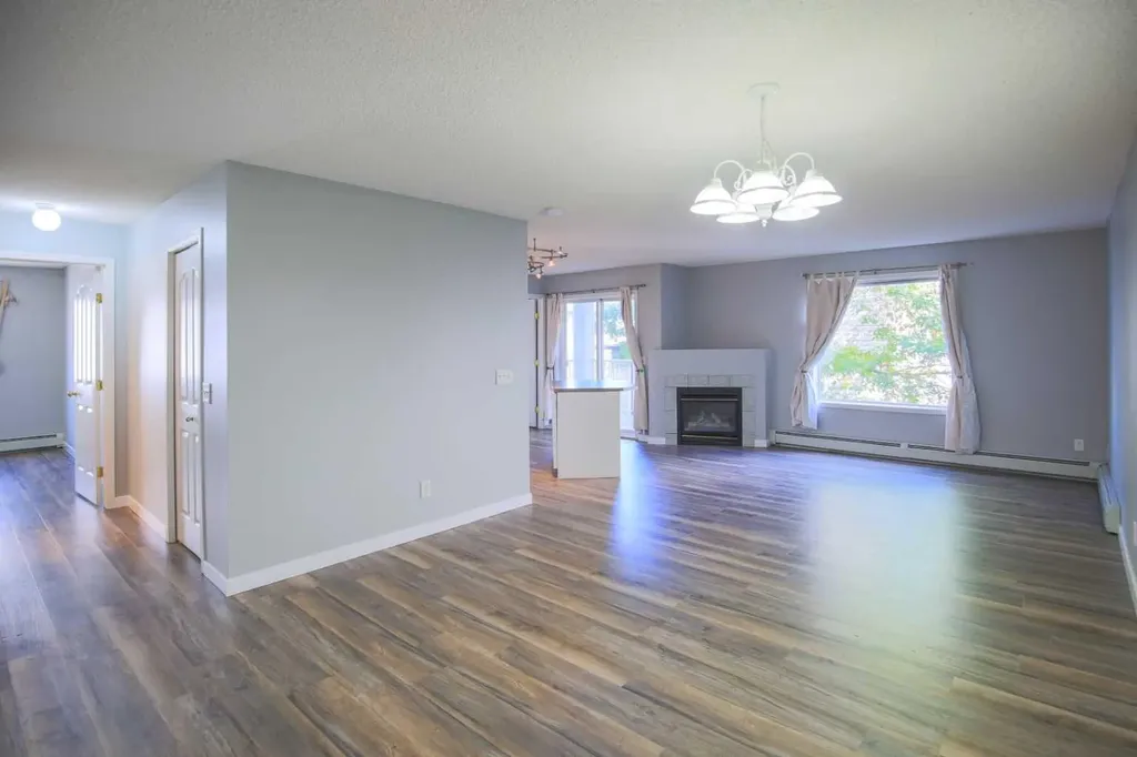 5202 Valleyview Park SE Calgary AB T2B 0K9