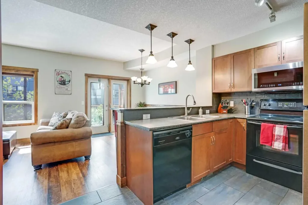 121 Kananaskis Way Canmore AB T1W 2X2