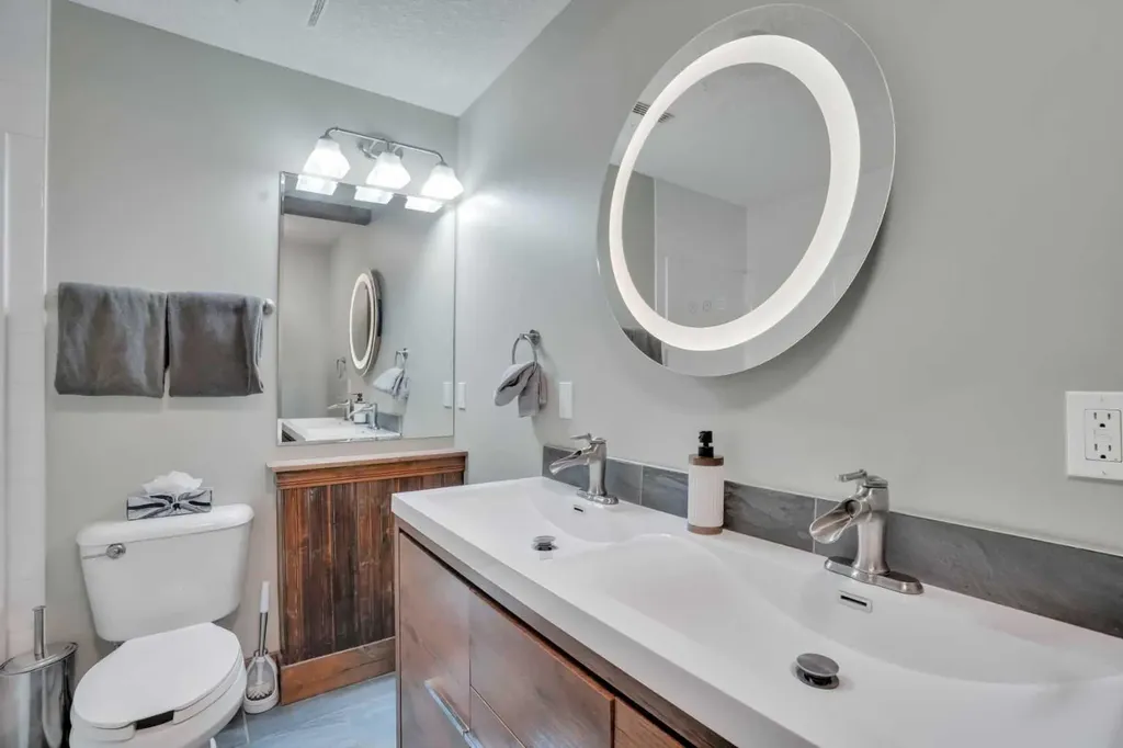 121 Kananaskis Way Canmore AB T1W 2X2
