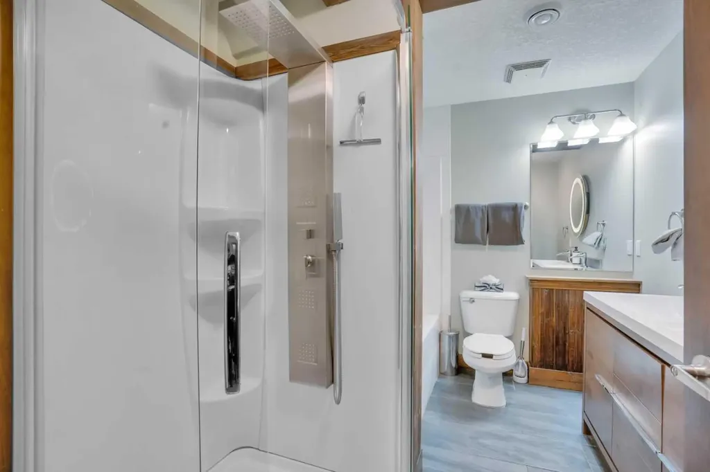 121 Kananaskis Way Canmore AB T1W 2X2