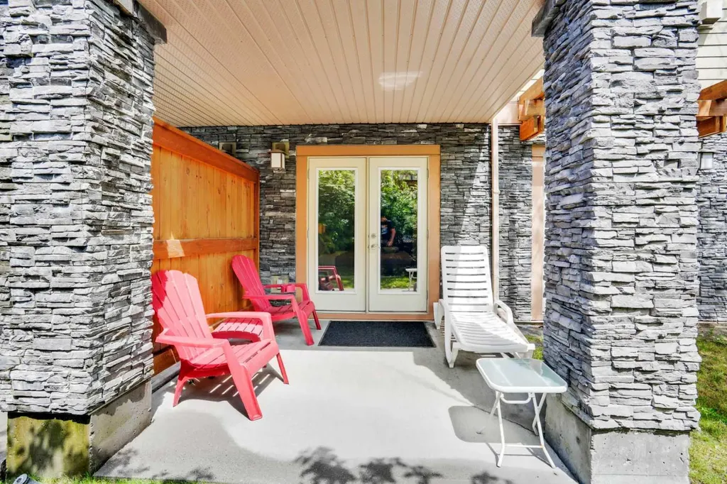 121 Kananaskis Way Canmore AB T1W 2X2